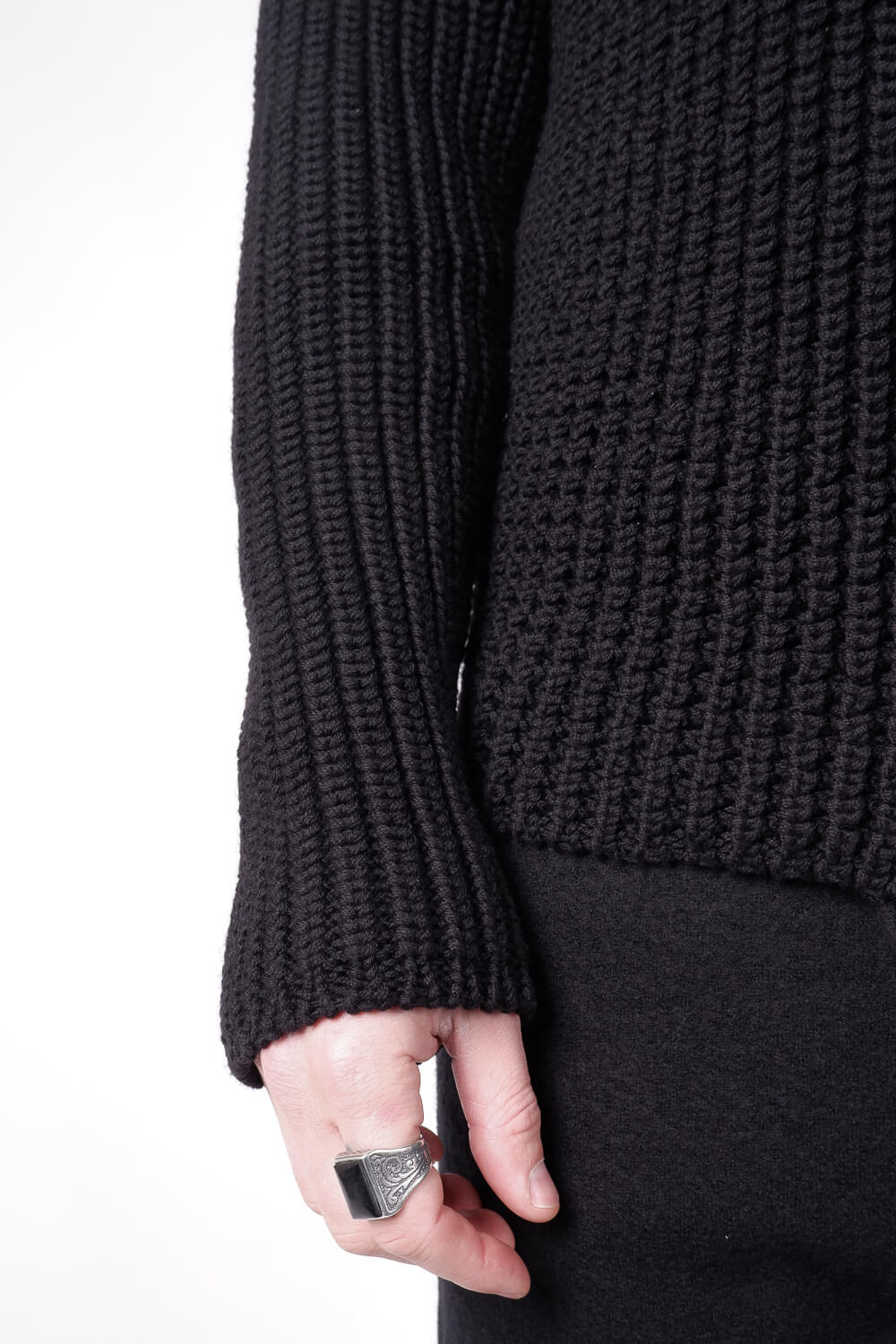 Heavy Cable Knit Zip-Up Jacket Black