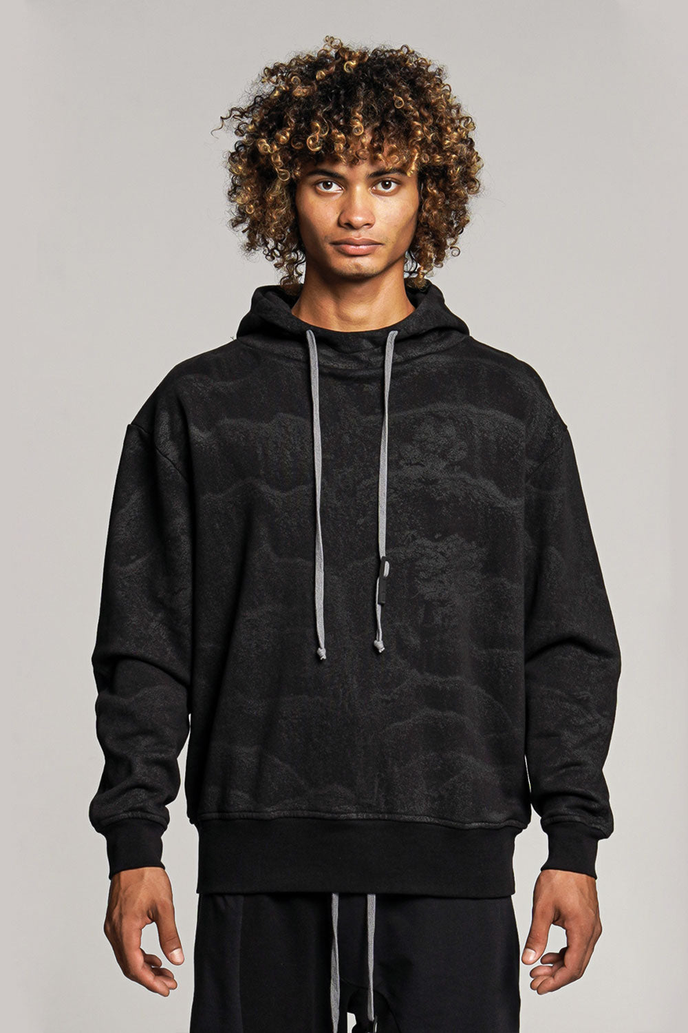 Hoodie With All-Over Sand Print Black