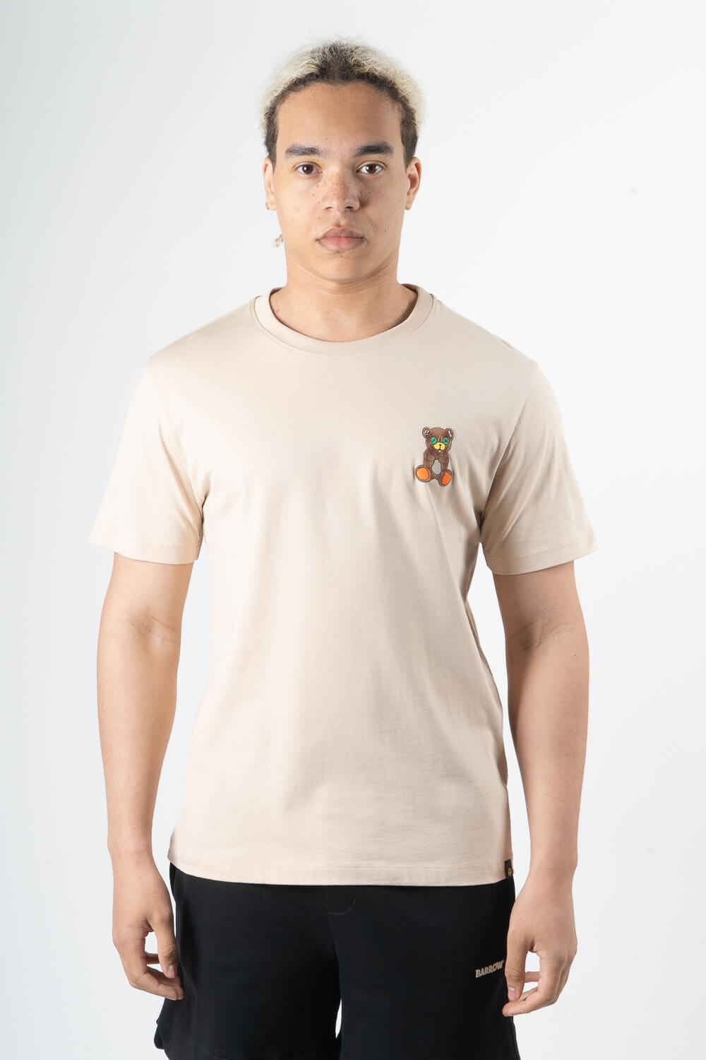 Iconic Teddy Barrow T-Shirt Sand