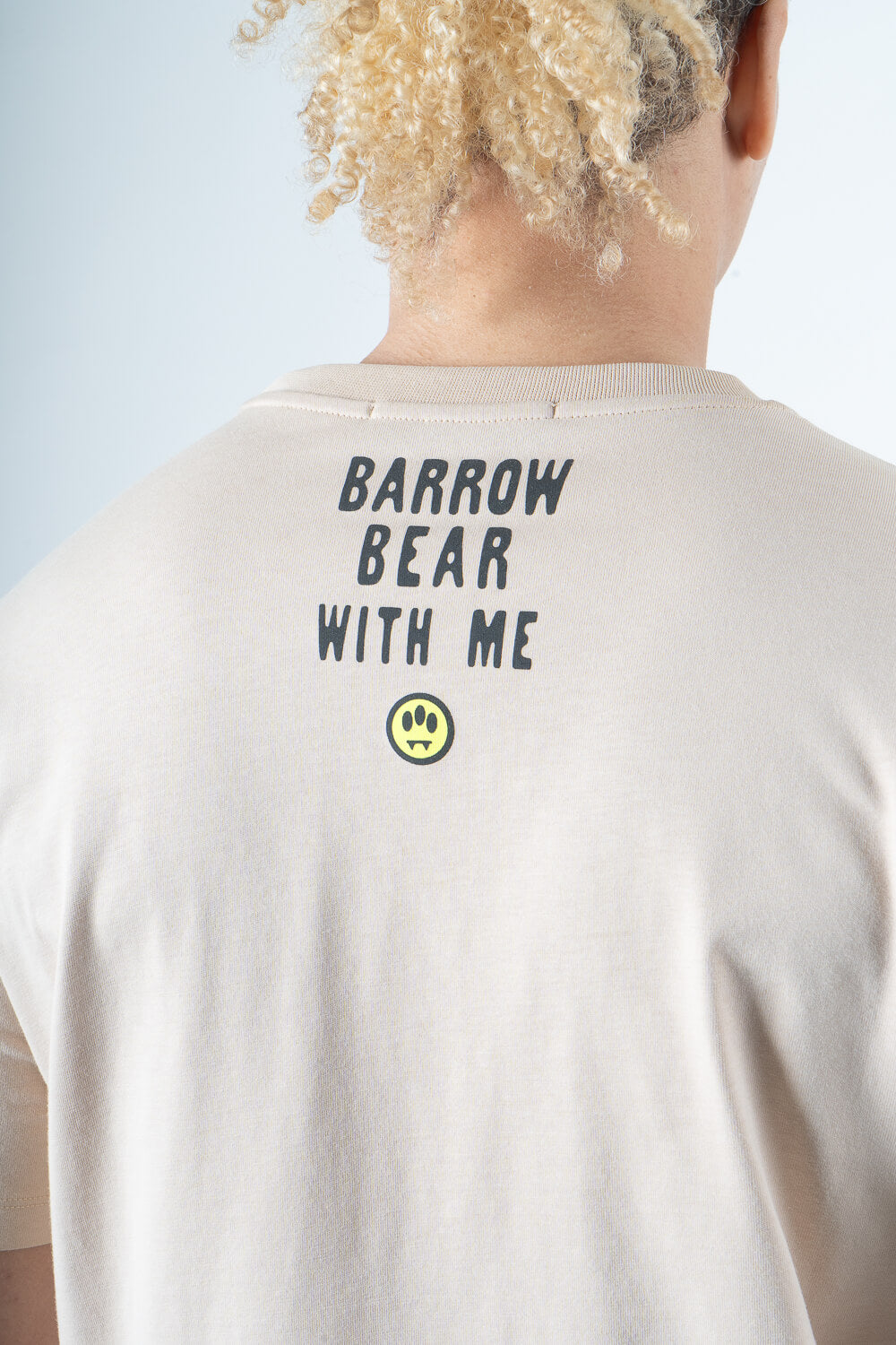 Iconic Teddy Barrow T-Shirt Sand