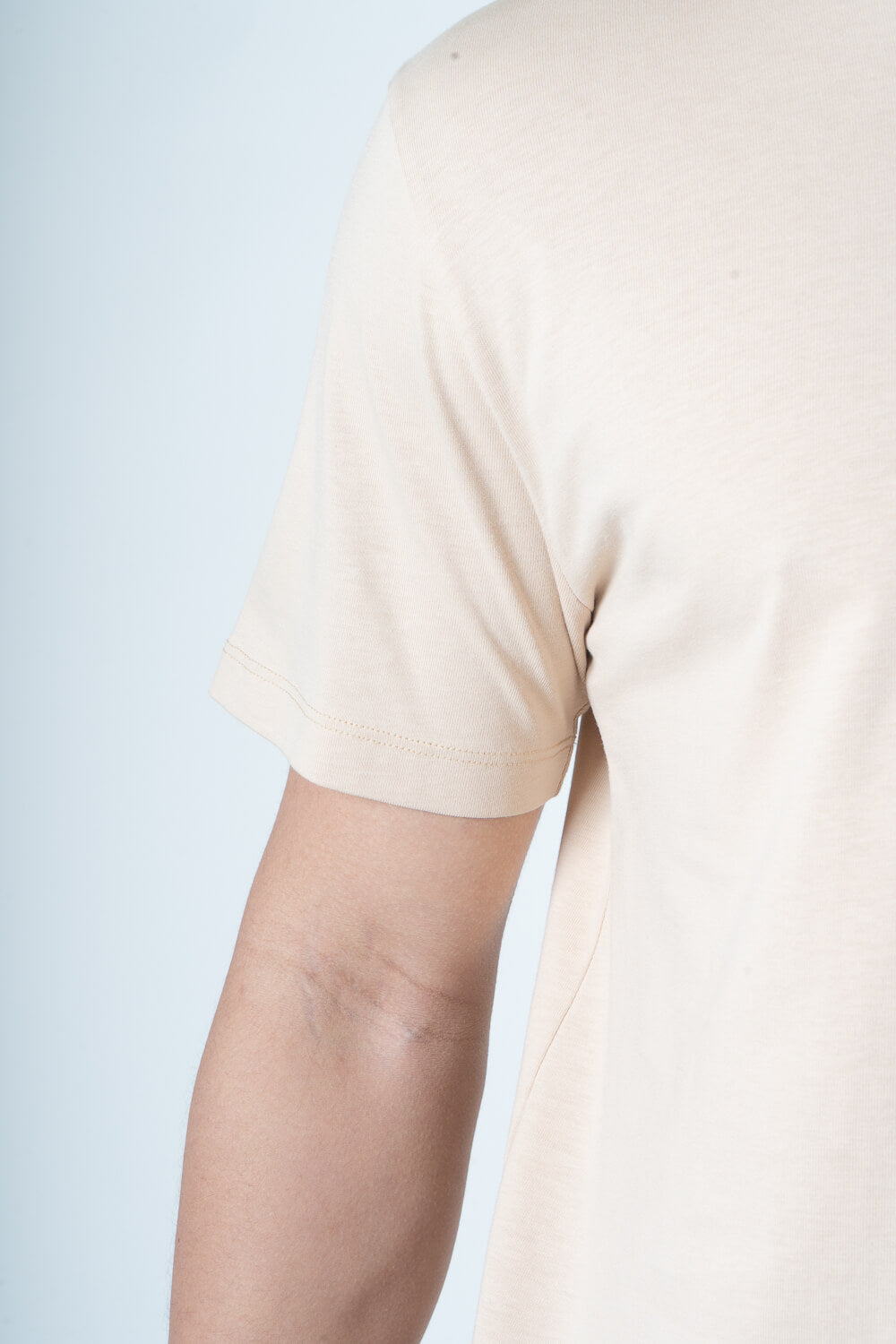 Iconic Teddy Barrow T-Shirt Sand