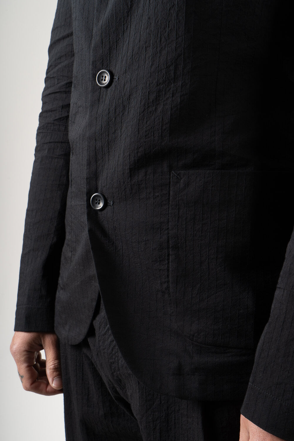 Lightweight Cotton Fine Striped Front Pocket Blazer Black