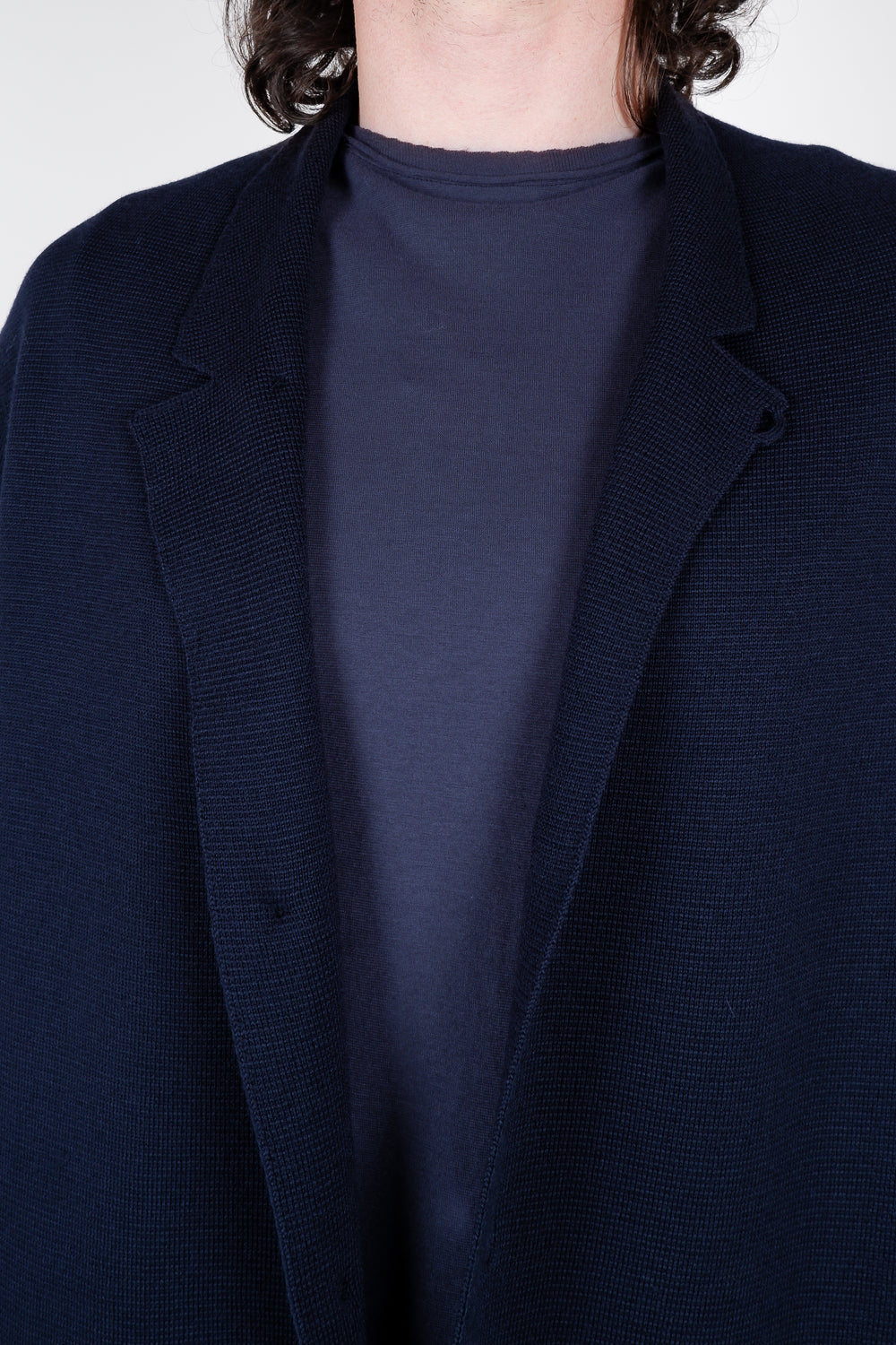 Buy the Hannes Roether Long Button-Up Knitted Cardigan in Navy at Intro. Spend £50 for free UK delivery. Official stockists. We ship worldwide.