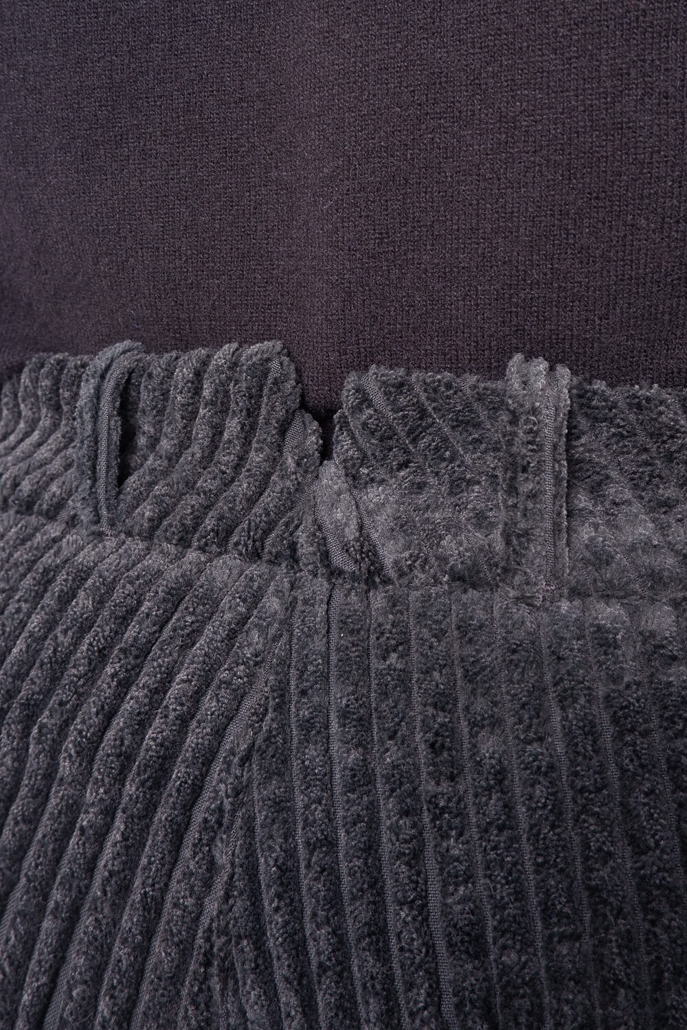 Loose-Fit Corduroy Trouser Charcoal