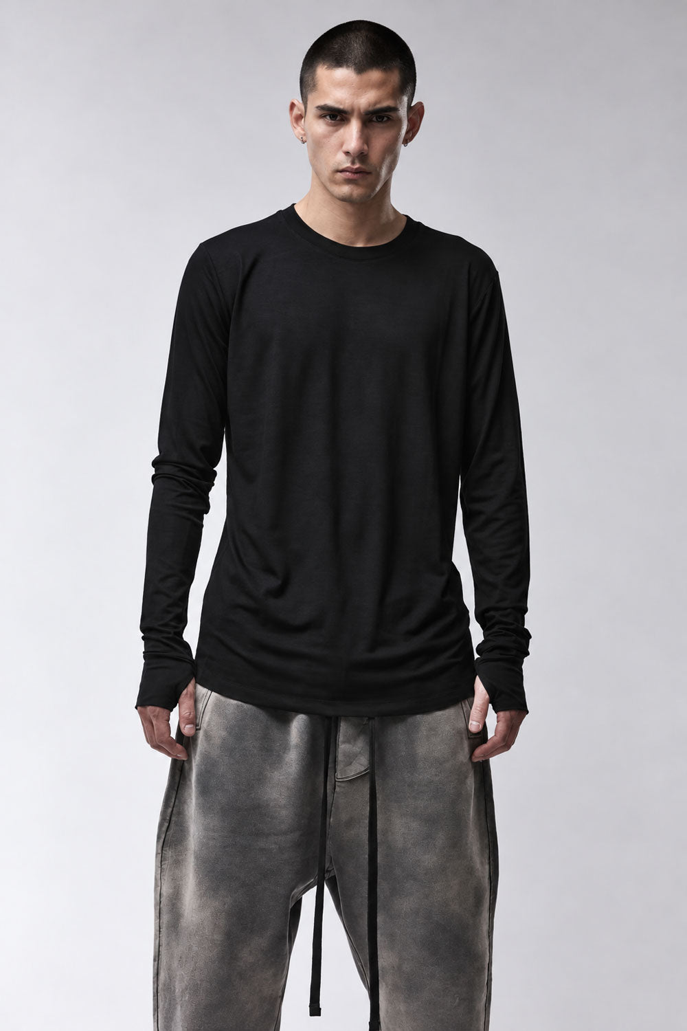 M TS 970 Viscose Blend Long-Sleeve T-Shirt W/ Thumbhole Detail Black