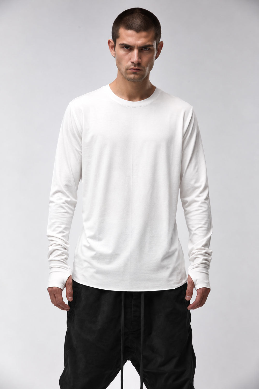M TS 970 Viscose Blend Long-Sleeve T-Shirt W/ Thumbhole Detail Off White