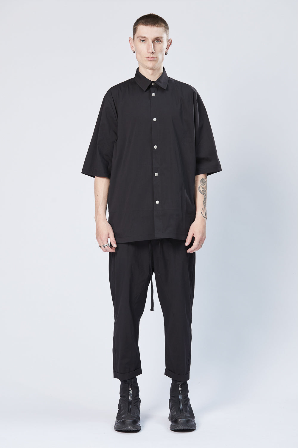 Buy the Thom Krom M H 145 Shirt in Black at Intro. Spend £50 for free UK delivery. Official stockists. We ship worldwide.