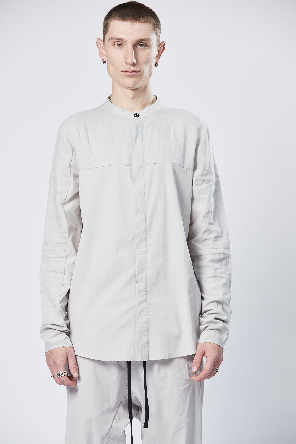 Buy the Thom Krom M H 147 Shirt in Silver at Intro. Spend £50 for free UK delivery. Official stockists. We ship worldwide.