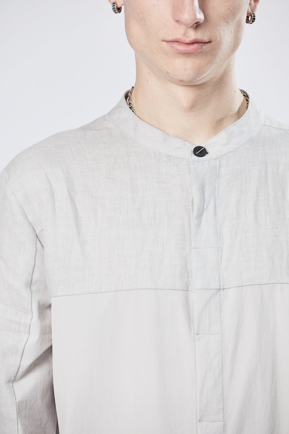 Buy the Thom Krom M H 147 Shirt in Silver at Intro. Spend £50 for free UK delivery. Official stockists. We ship worldwide.