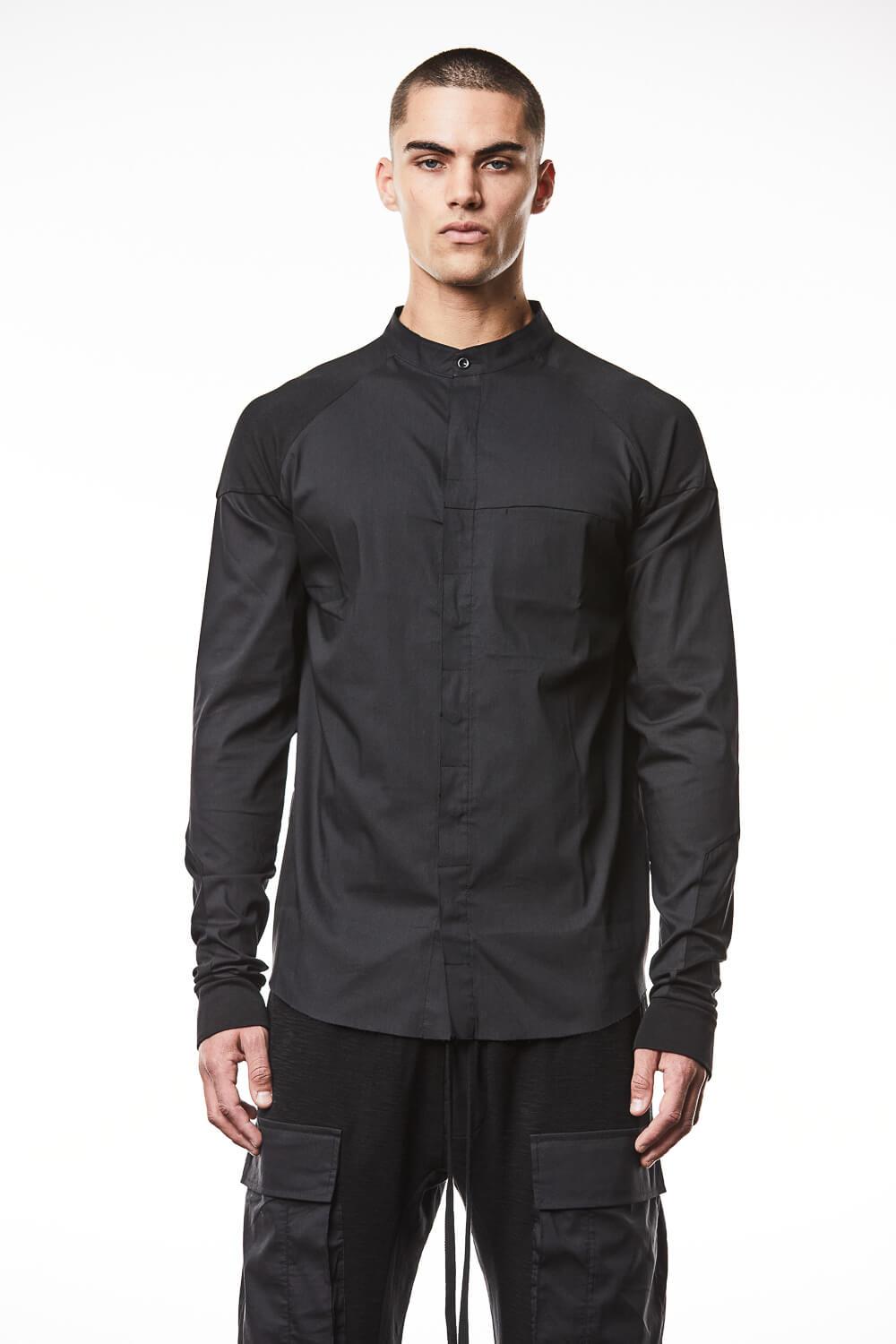 M H 160 Stand Up Collar Shirt Black