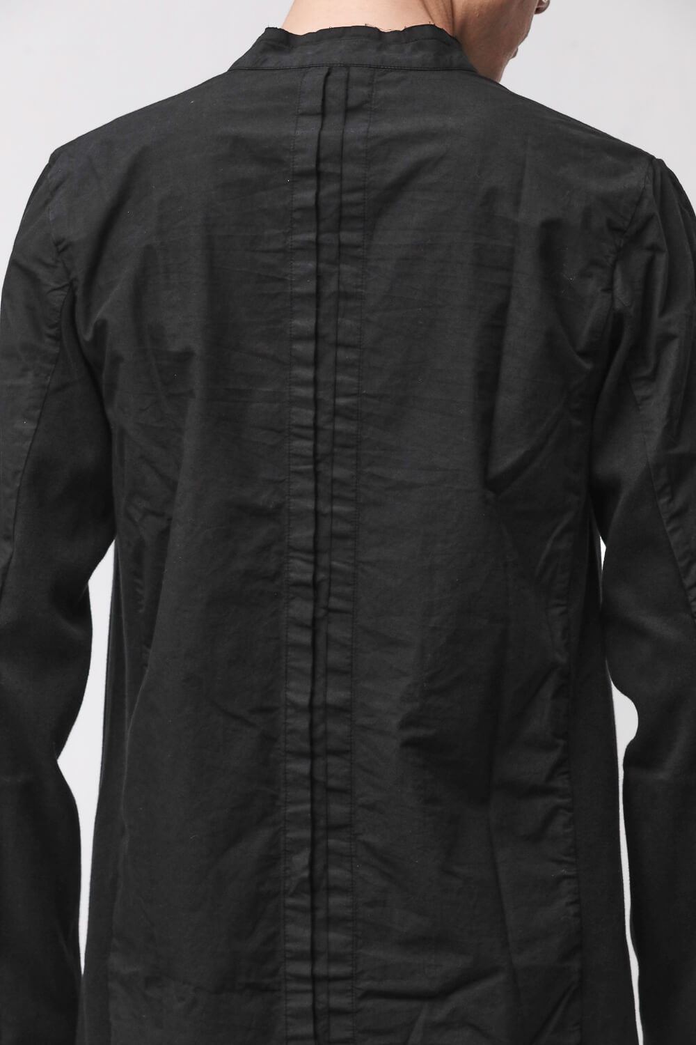 M H 184 Raw Hems Stand-Up Collar Shirt Black