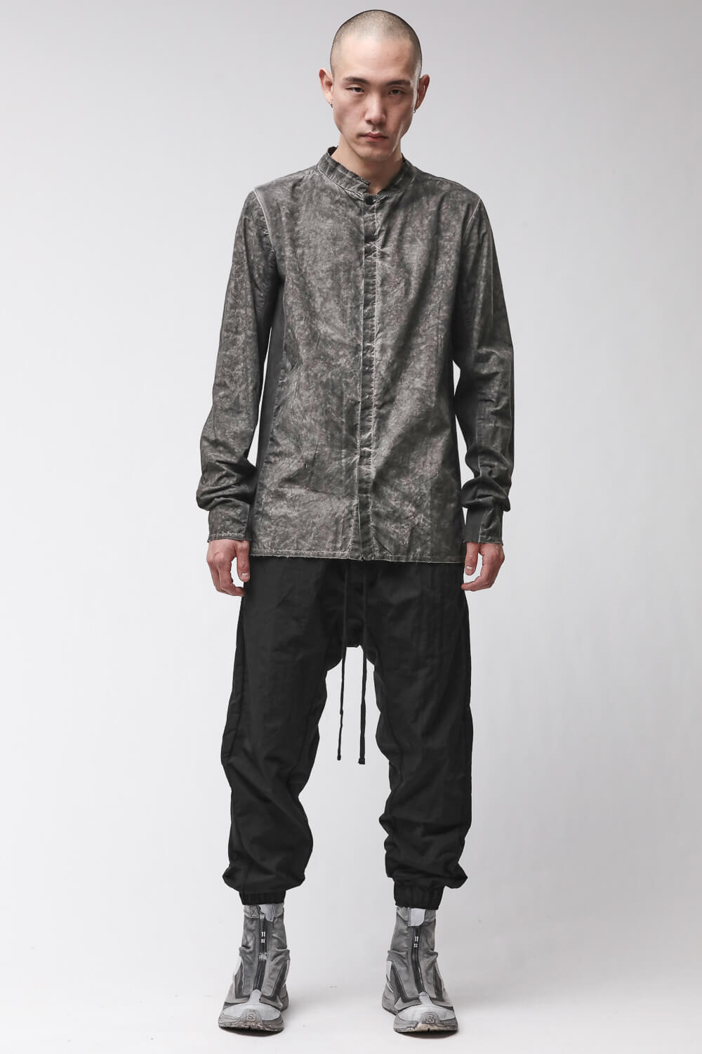 M H 184 Raw Hems Stand-Up Collar Shirt Grey