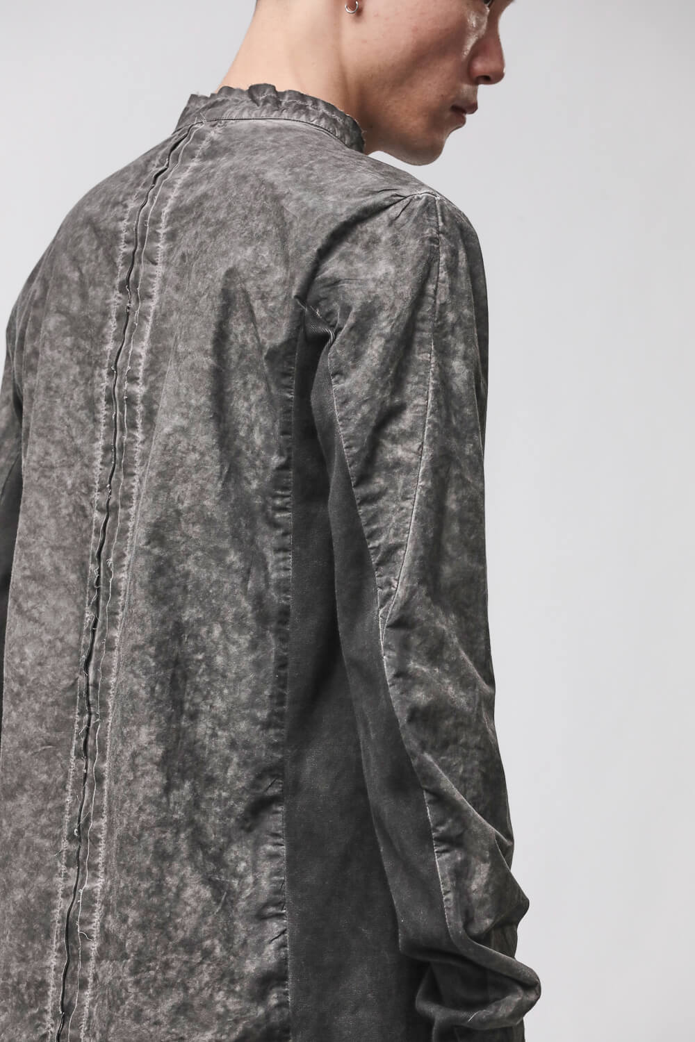 M H 184 Raw Hems Stand-Up Collar Shirt Grey