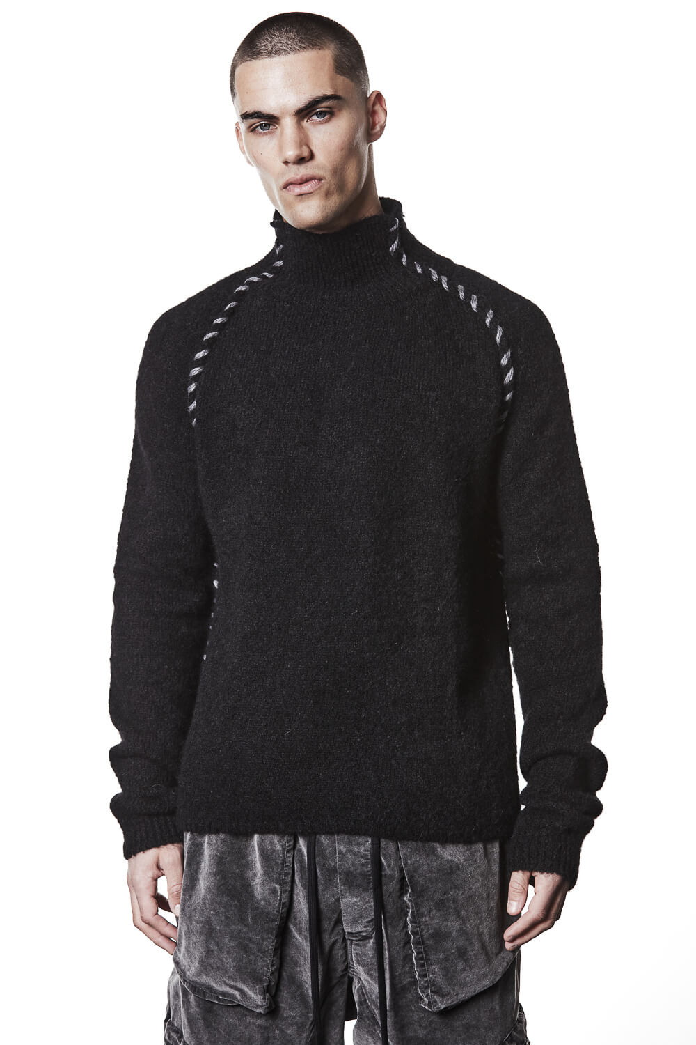 M K 125 Alpaca Turtle Neck Knit Black