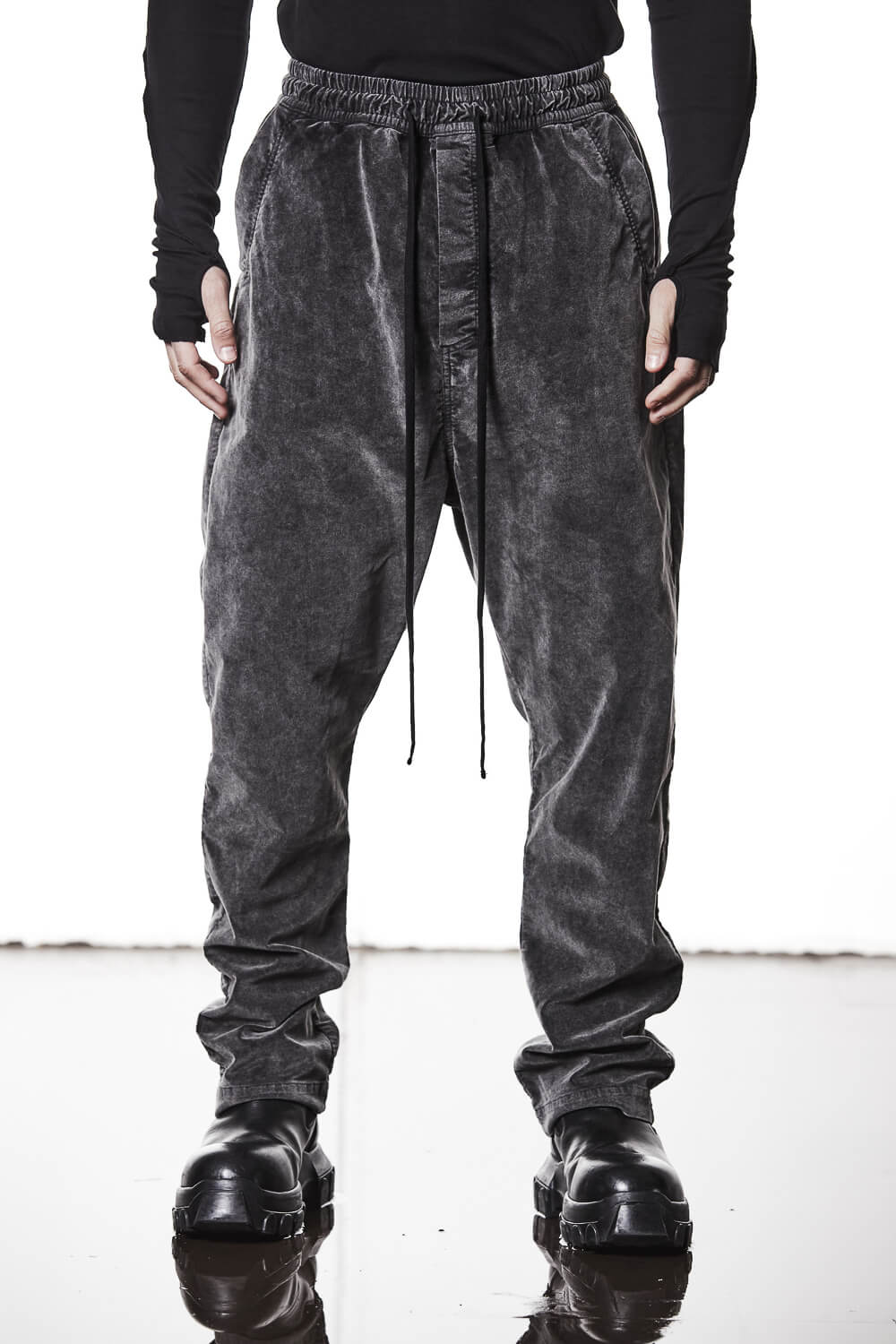 M P 16 Velvet Trousers Grey