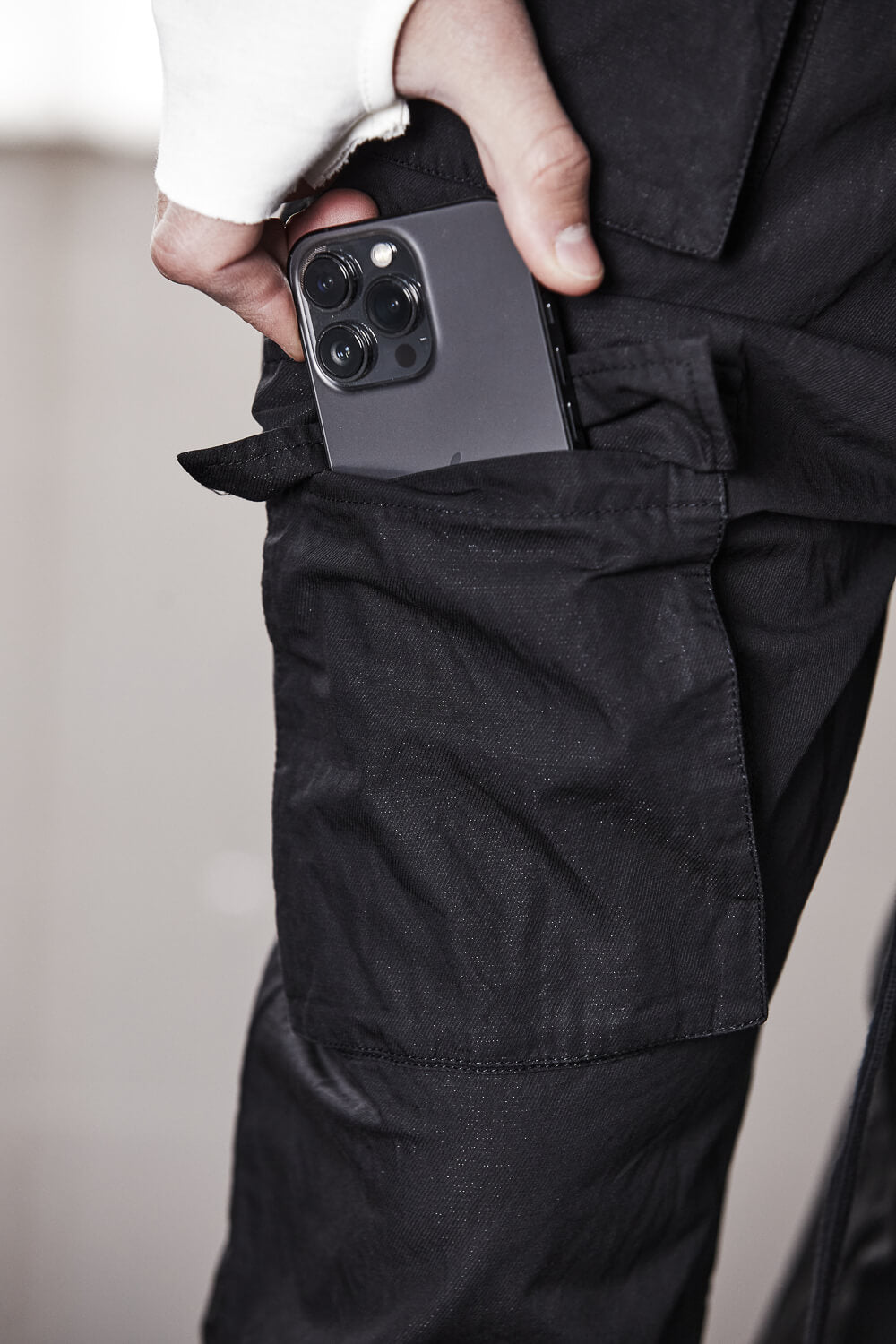 M P 25 Washed Cotton Cargo Pants Black