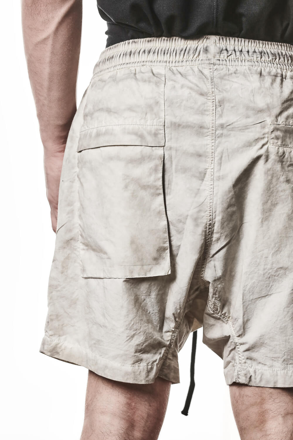 M P 37 Organic Cotton Shorts Beige
