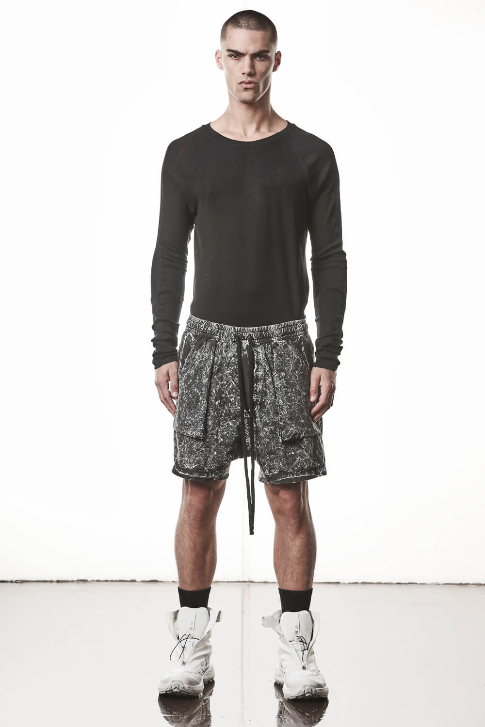 M P 37 Organic Cotton Shorts Black Marble