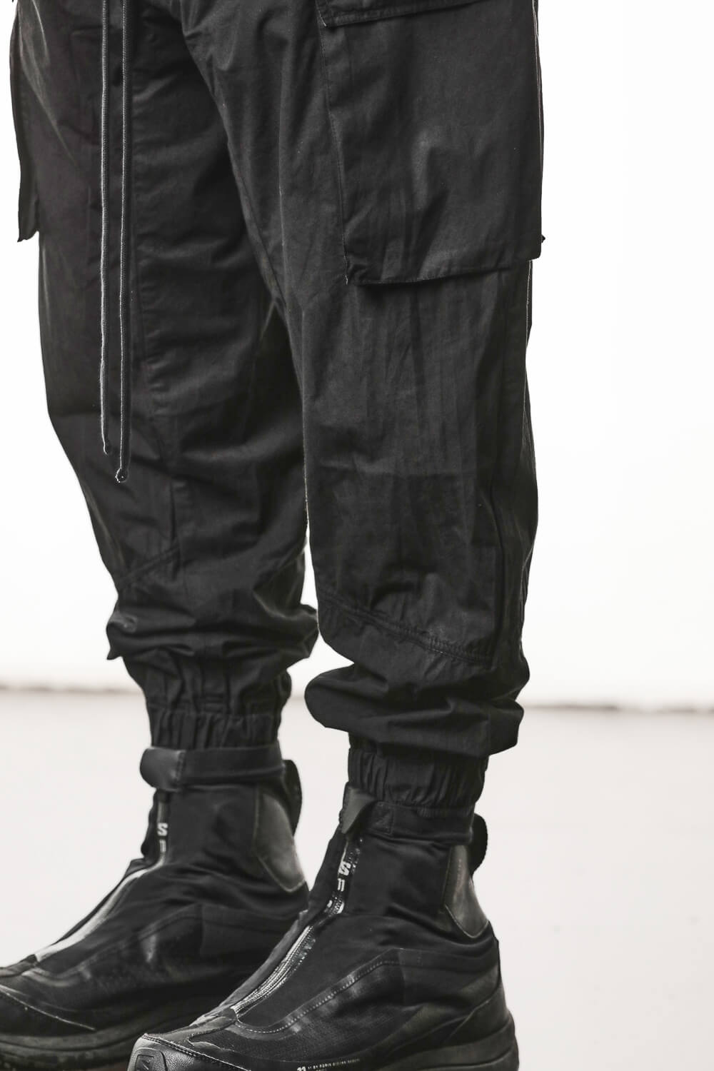 M P 41 Cargo Pocket Trousers Black