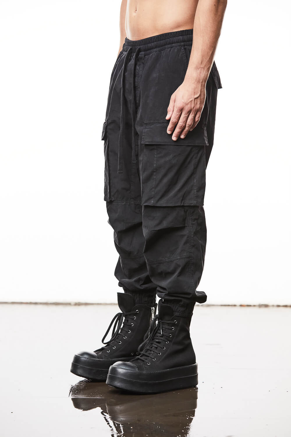 M P 7 Wide Fit Cargo Pants Black