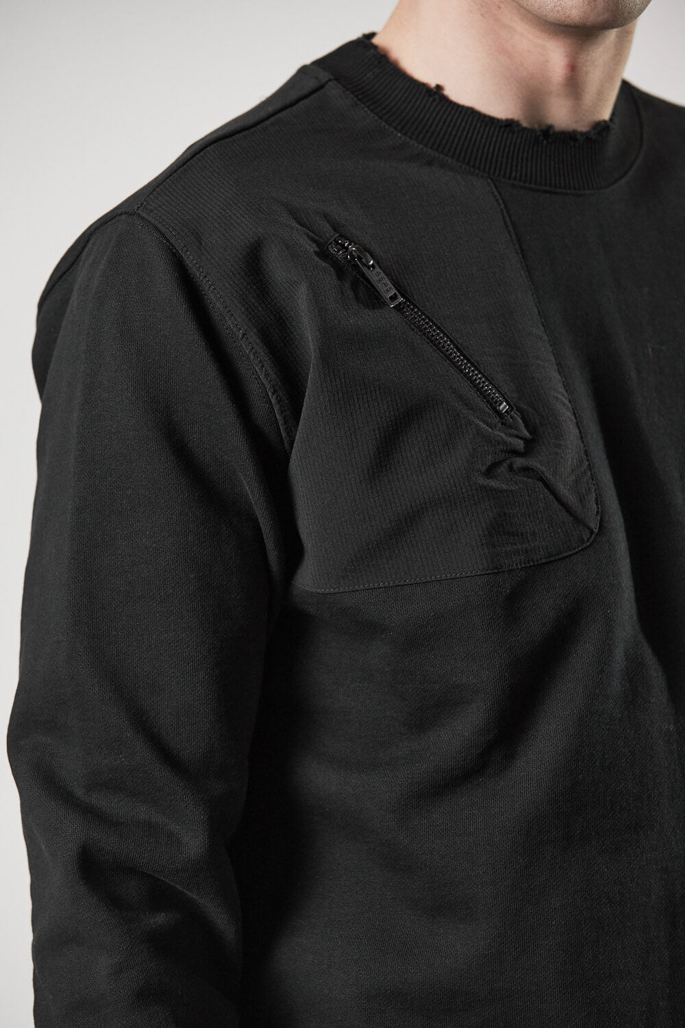 M S 173 Round Neck Sweatshirt Black