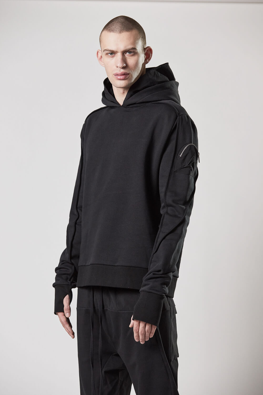 M S 179 Sleeve Pocket Hoodie Black