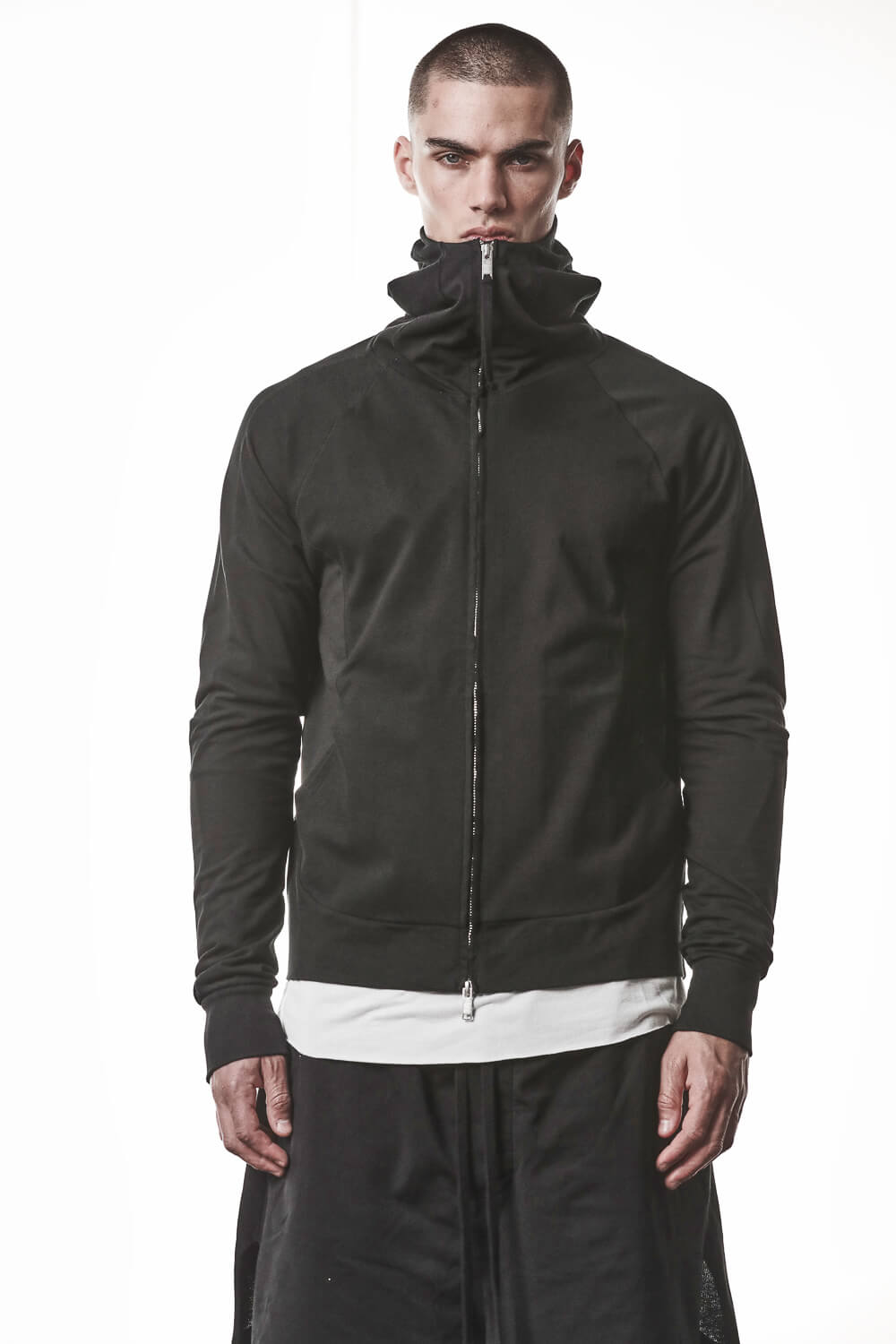 M SJ 694 High Neck Hooded Jacket Black