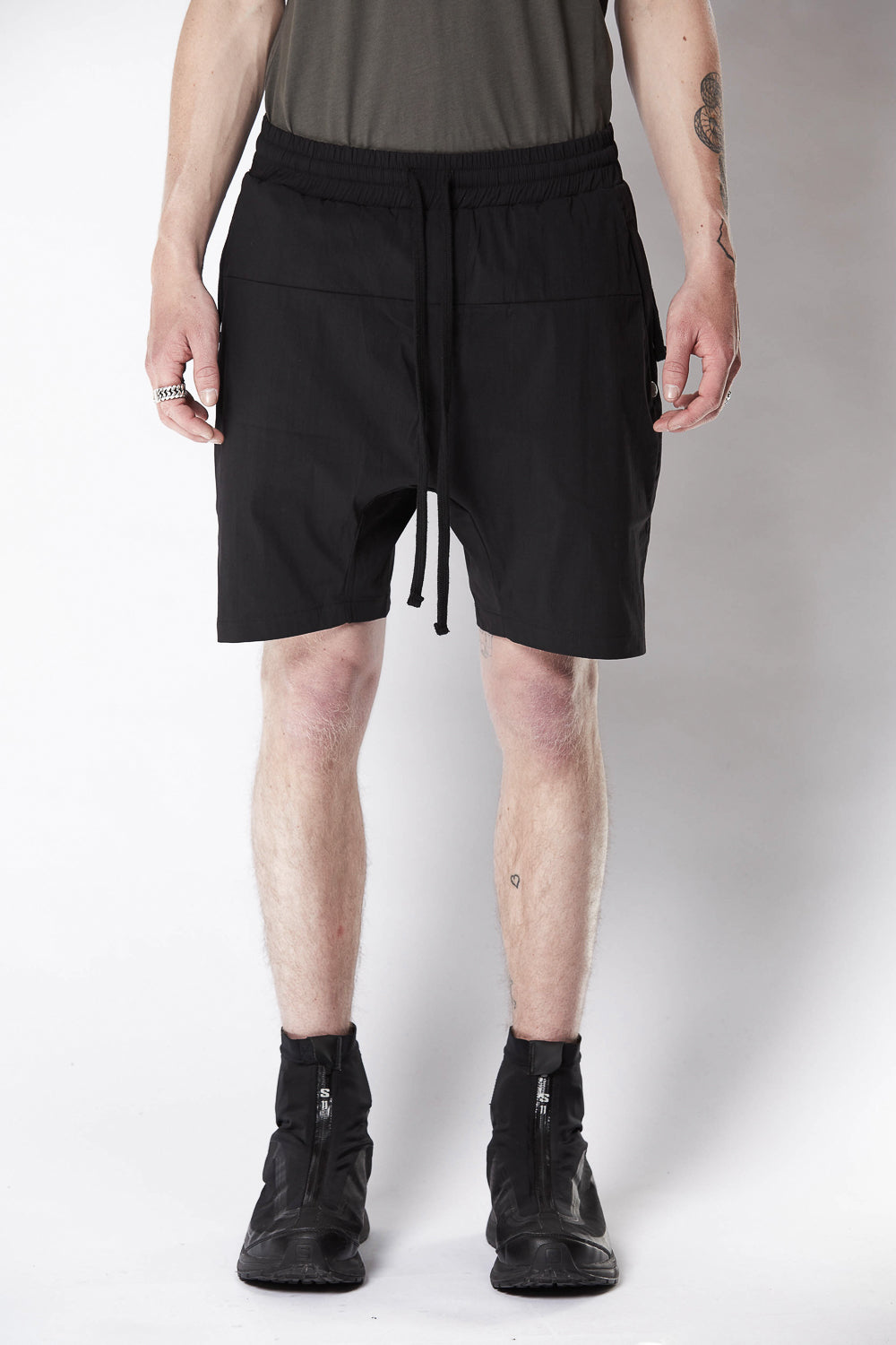 M ST 422 Woven Stretch Cotton Shorts Black