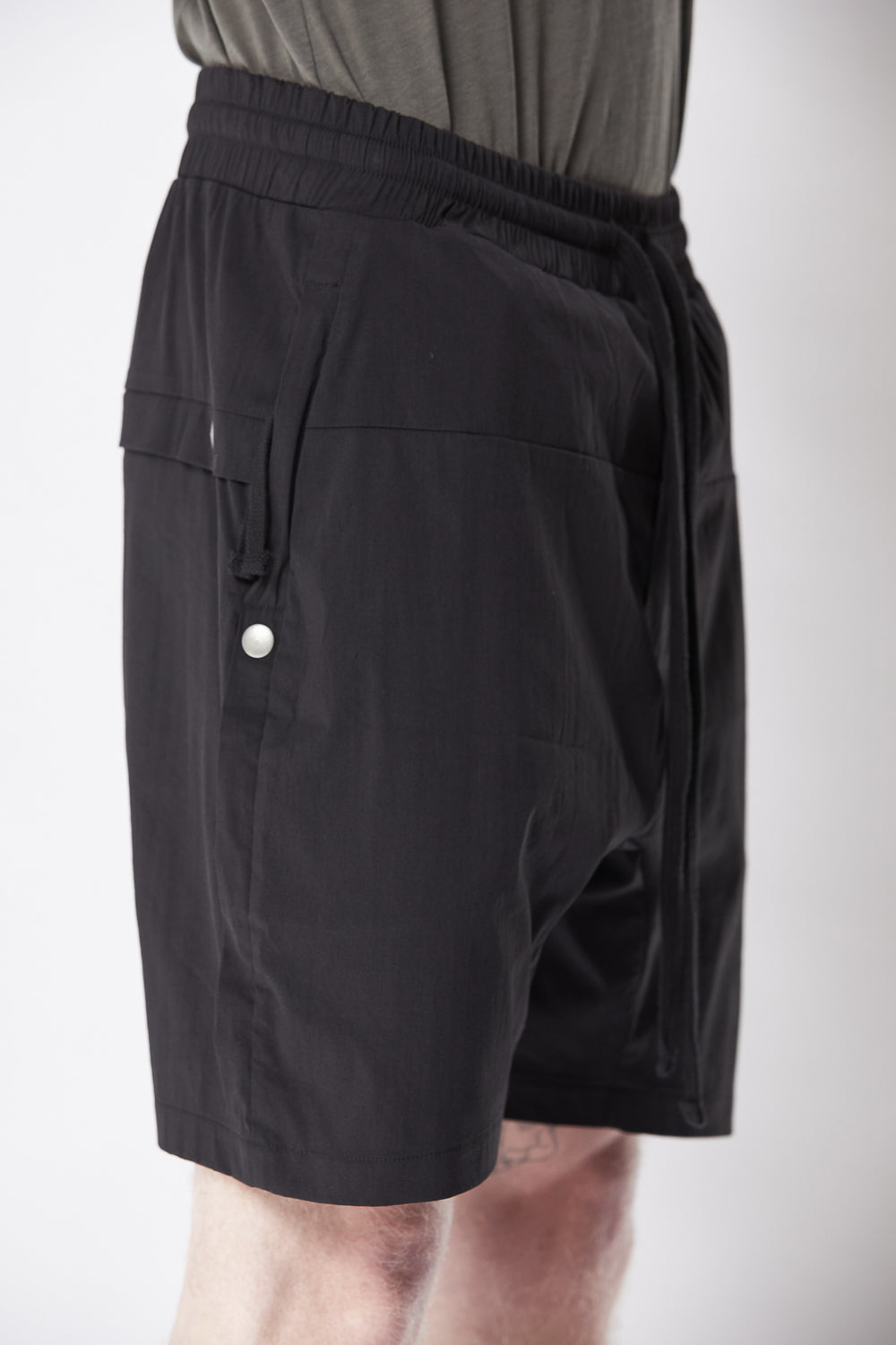 M ST 422 Woven Stretch Cotton Shorts Black