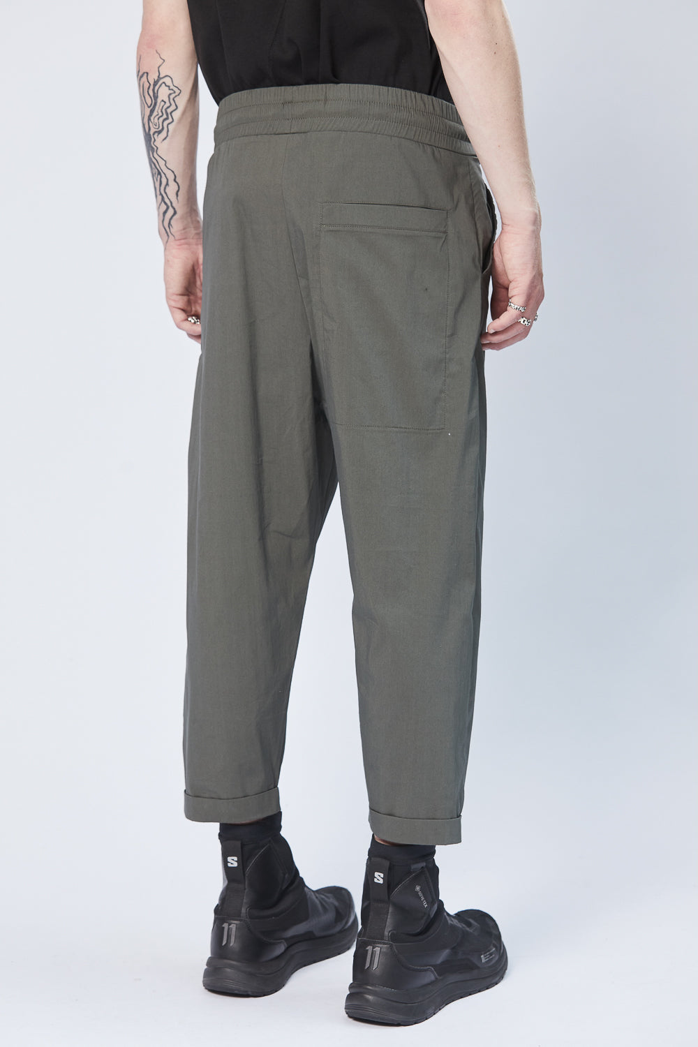 Buy the Thom Krom M ST 431 Sweatpants in Green at Intro. Spend £50 for free UK delivery. Official stockists. We ship worldwide.