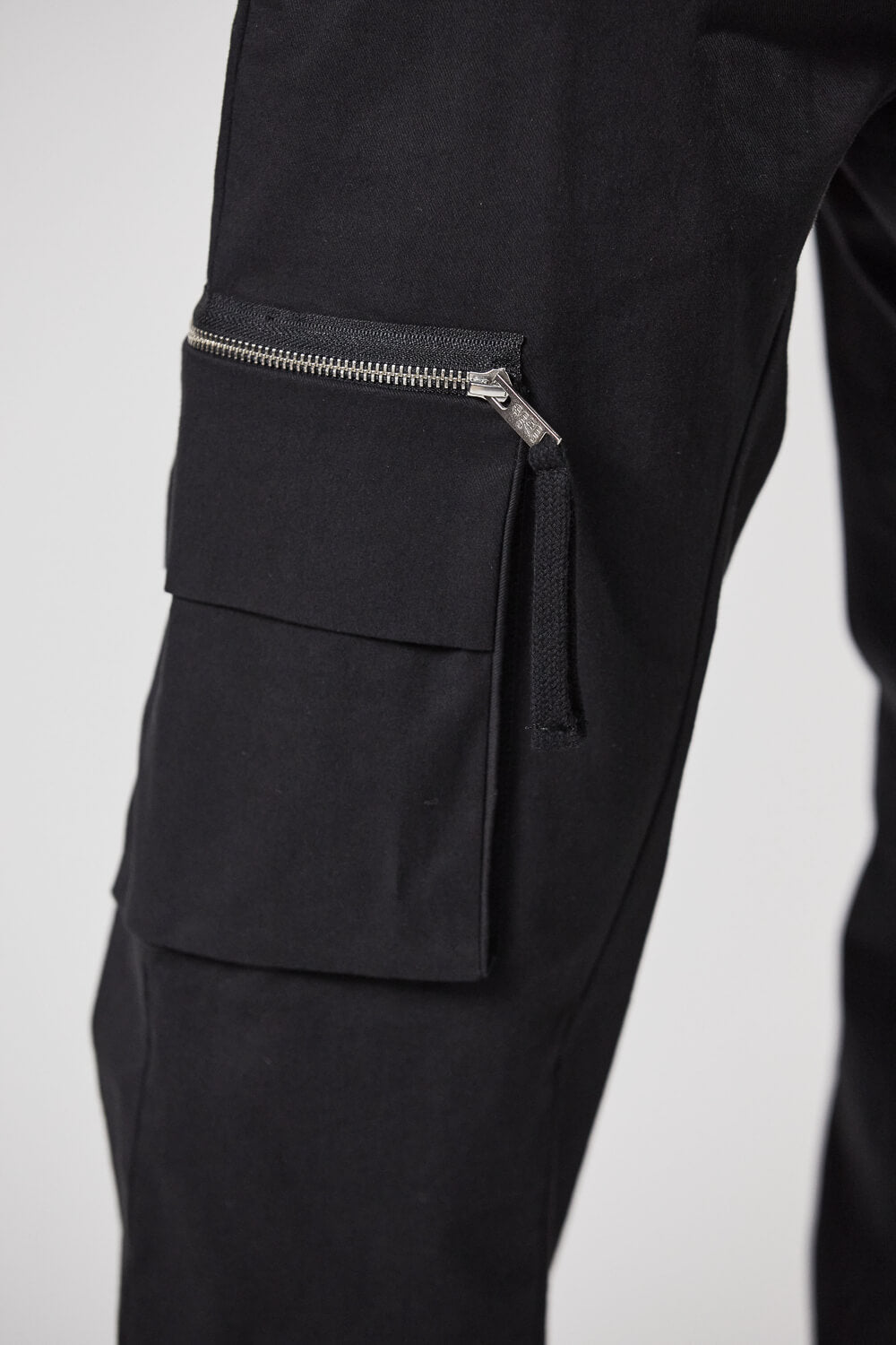 M ST 444 Cargo Zip Pocket Trousers Black