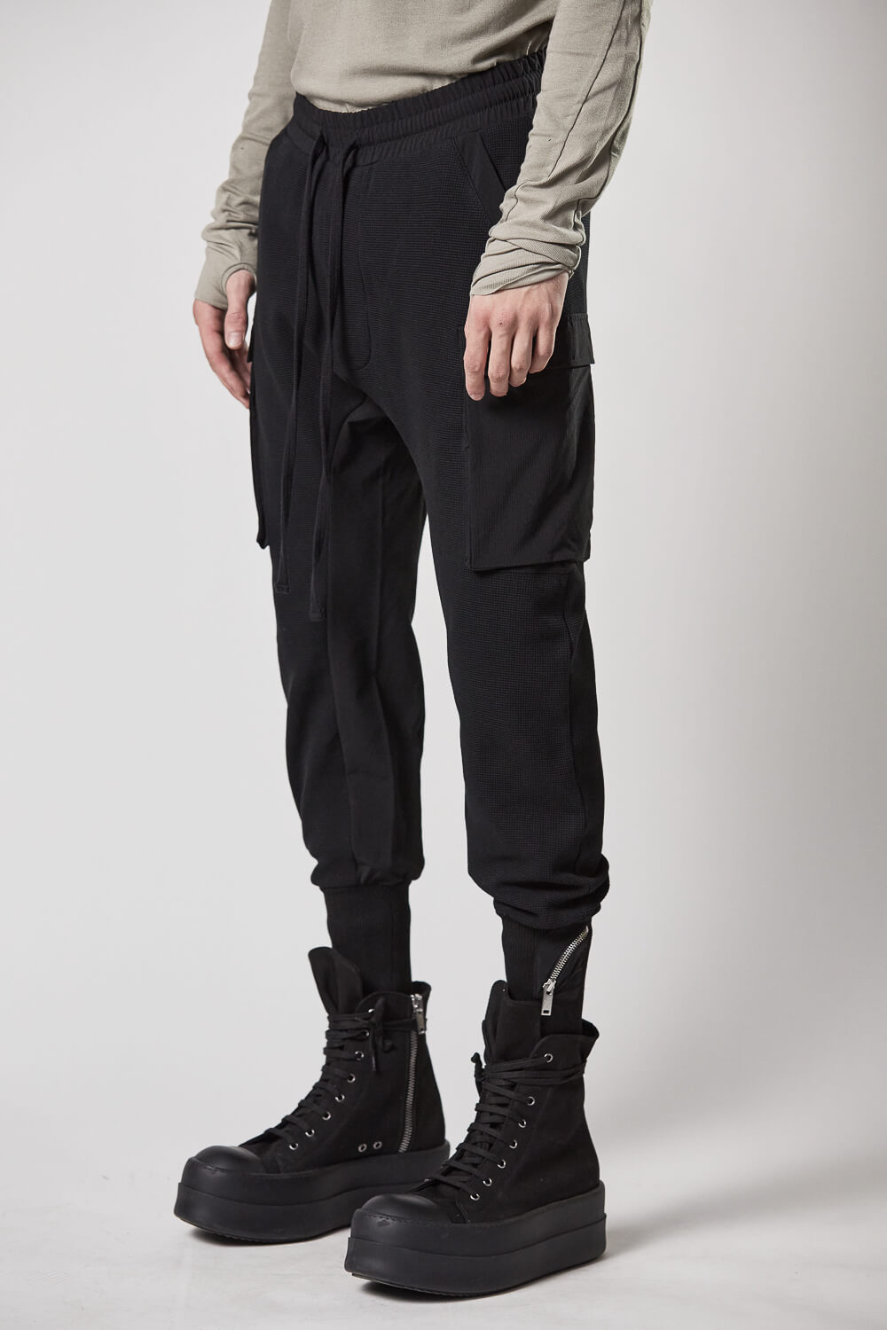 M ST 448 Cargo Sweatpants Black