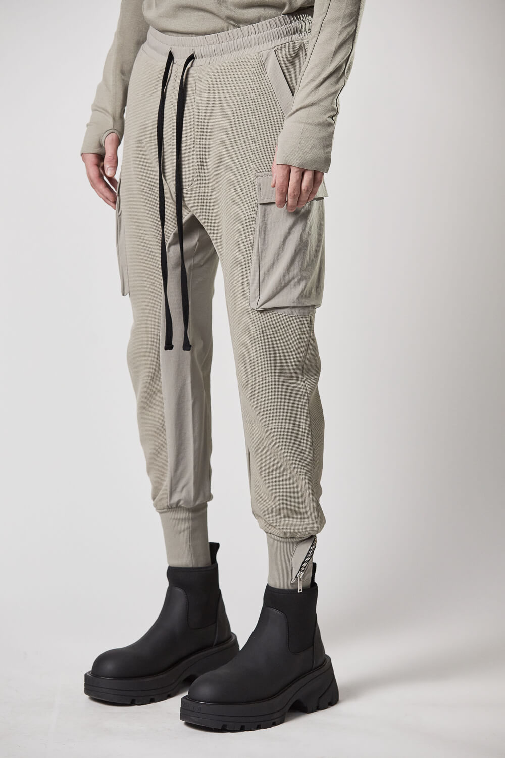 M ST 448 Cargo Sweatpants Sand