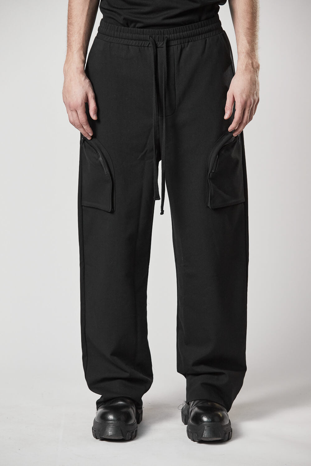 M ST 456 Woven Wide Leg Cargo Trousers Black