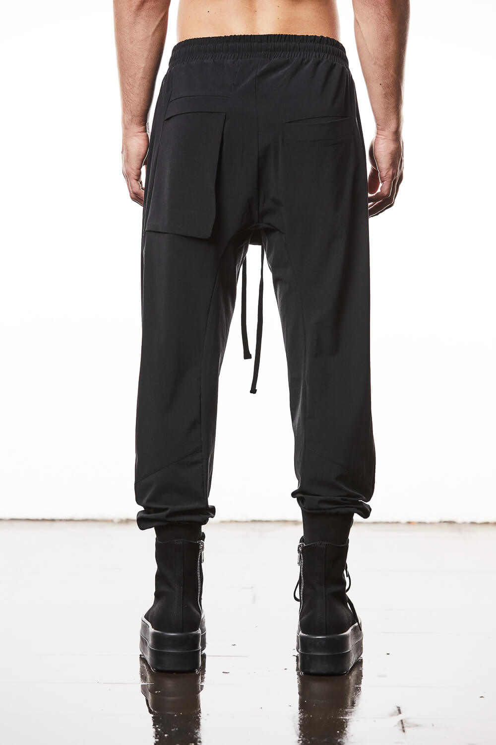 M ST 493 Zip Pockets Trousers Black