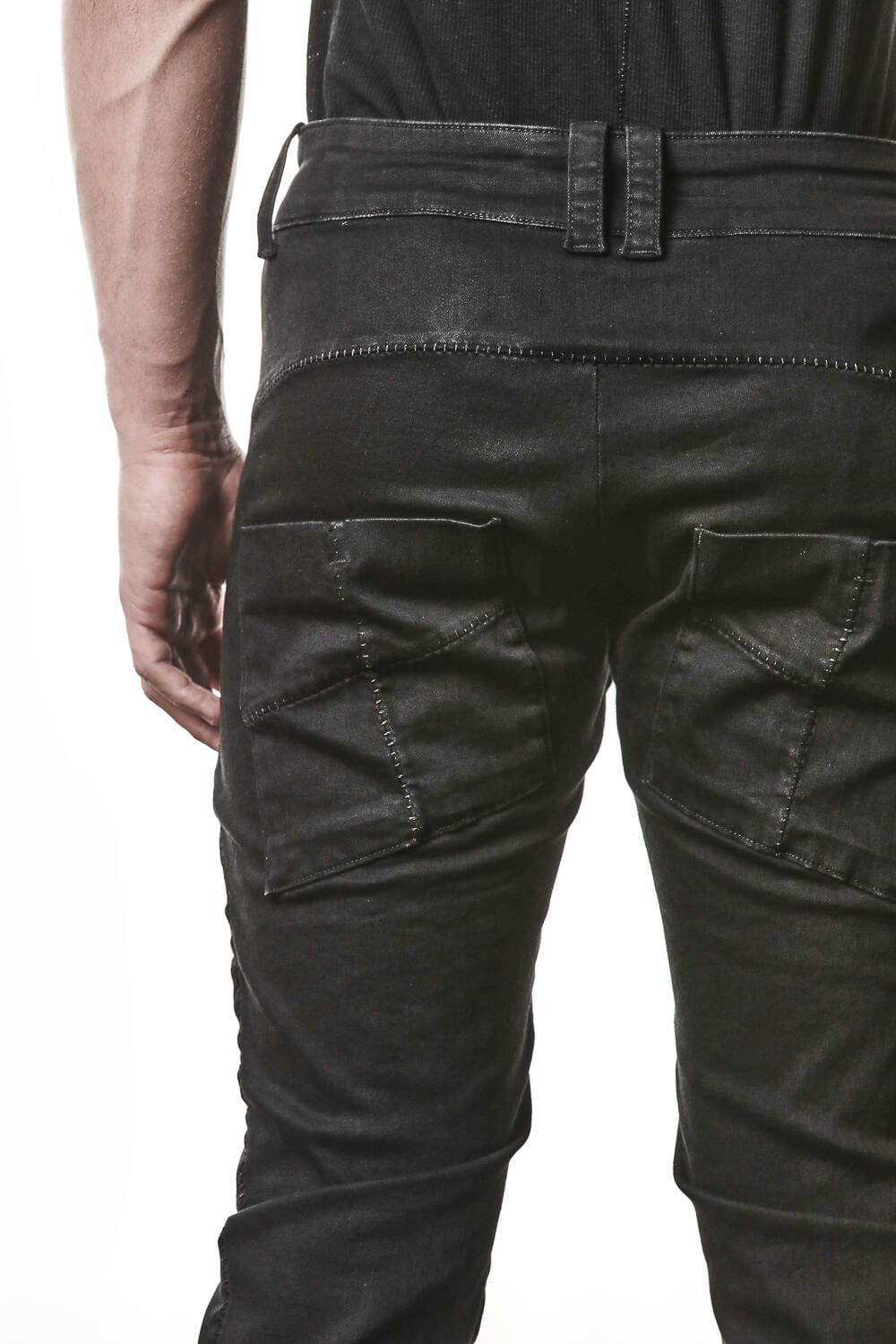 M T 102 Slim Fit Jeans Black