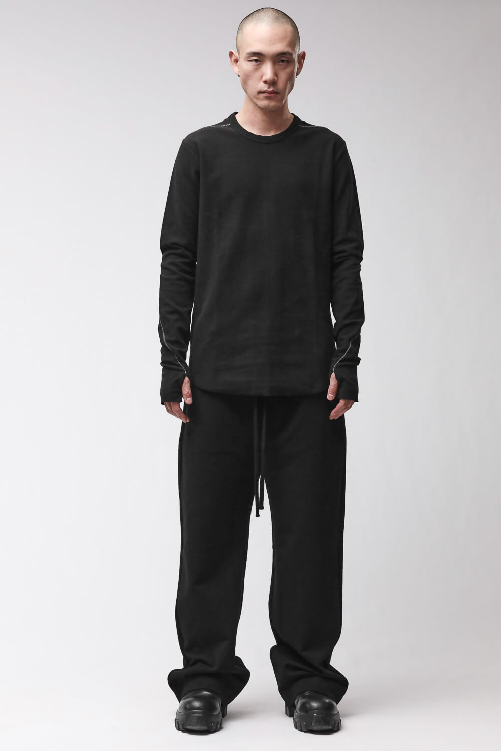 M TS 1001 L/S Contrast Stitch Thumbhole Sweatshirt Black