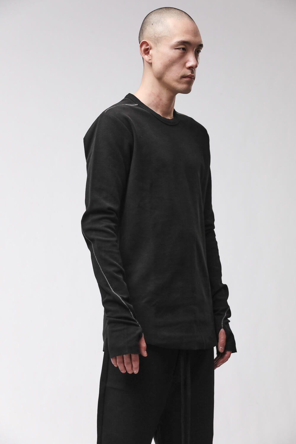 M TS 1001 L/S Contrast Stitch Thumbhole Sweatshirt Black