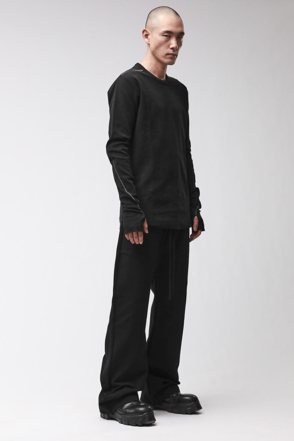 M TS 1001 L/S Contrast Stitch Thumbhole Sweatshirt Black