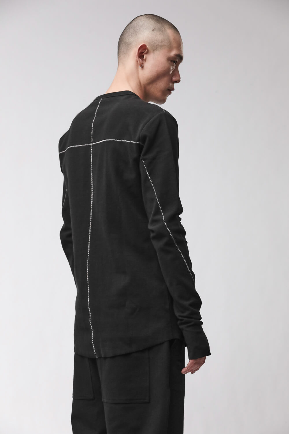 M TS 1001 L/S Contrast Stitch Thumbhole Sweatshirt Black