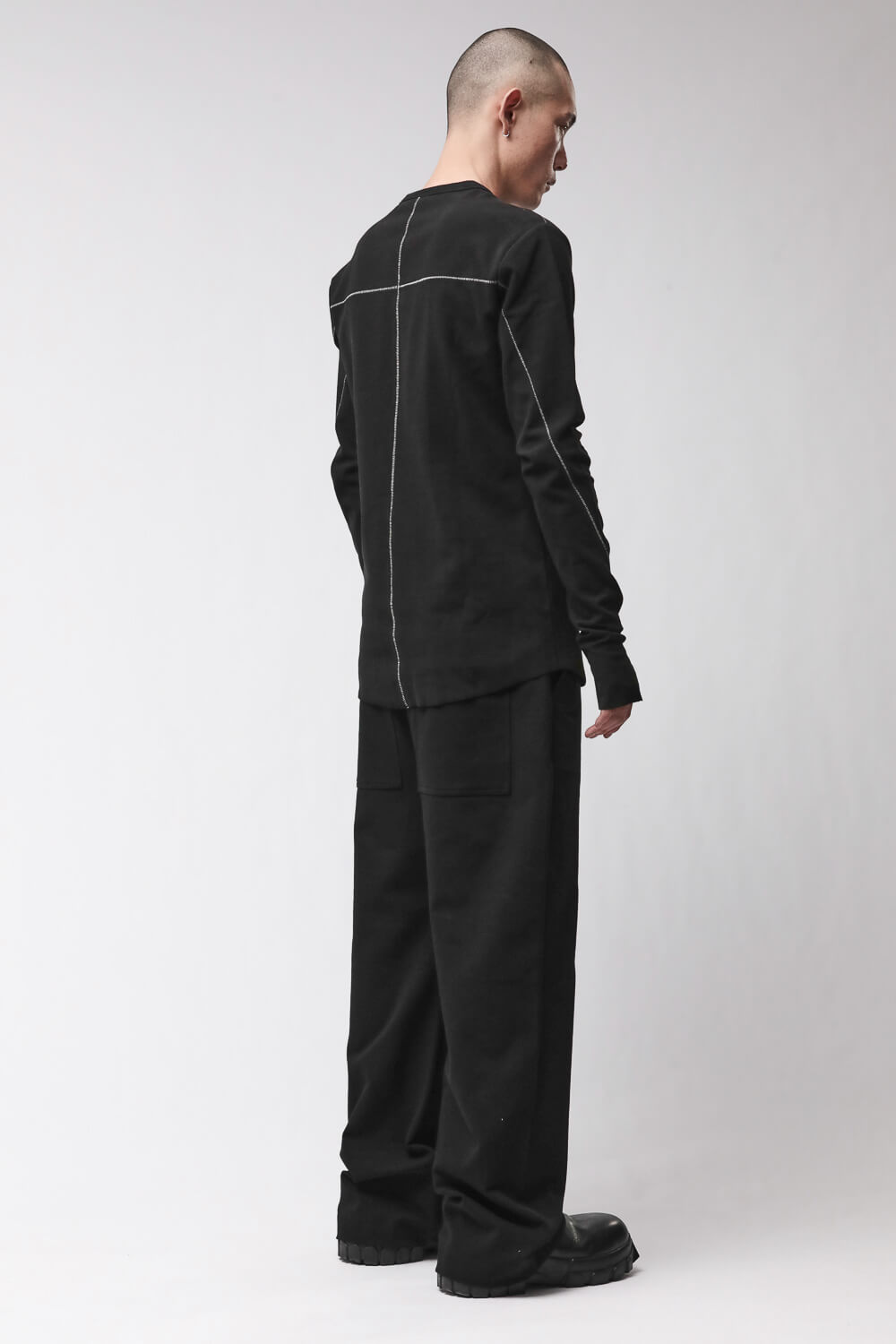 M TS 1001 L/S Contrast Stitch Thumbhole Sweatshirt Black