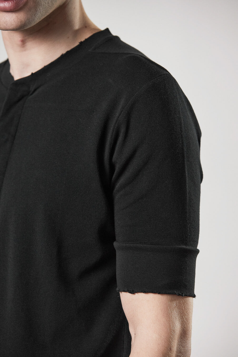 M TS 817 Button-Up Slim Fit T-Shirt Black