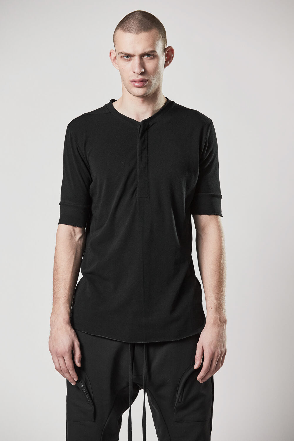 M TS 817 Button-Up Slim Fit T-Shirt Black