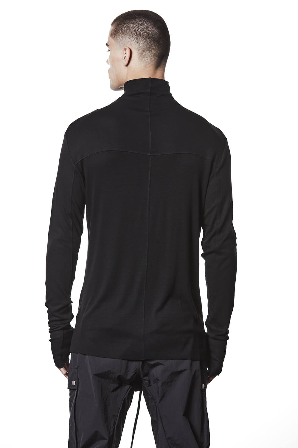 M TS 891 Thumbhole Detail L/S T-Shirt Black