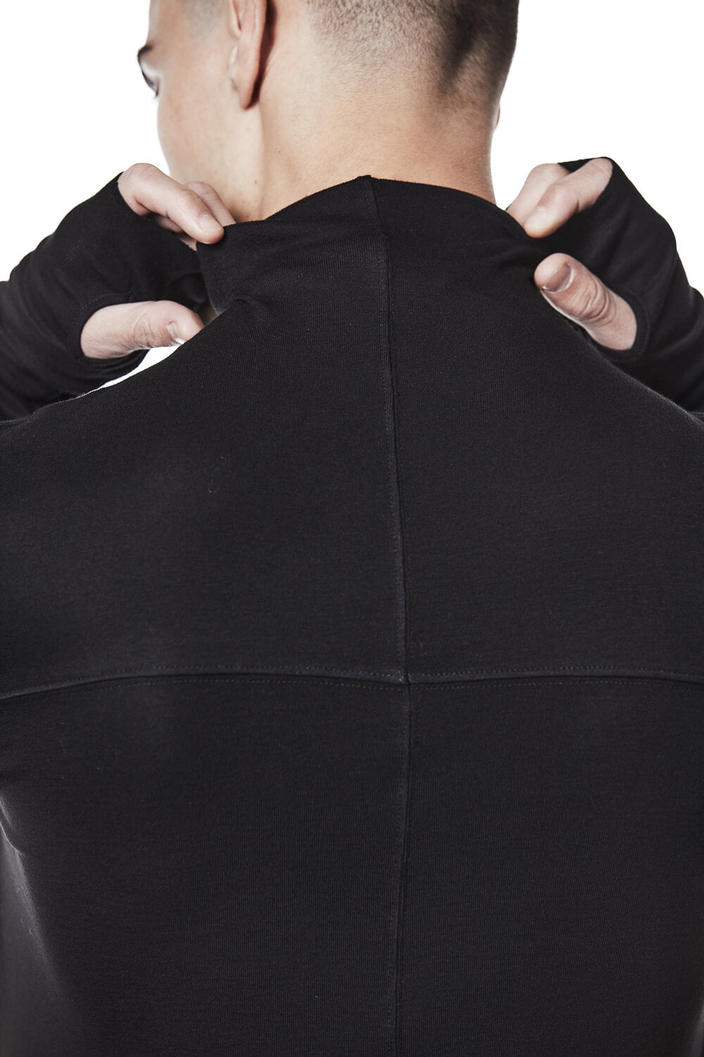 M TS 891 Thumbhole Detail L/S T-Shirt Black