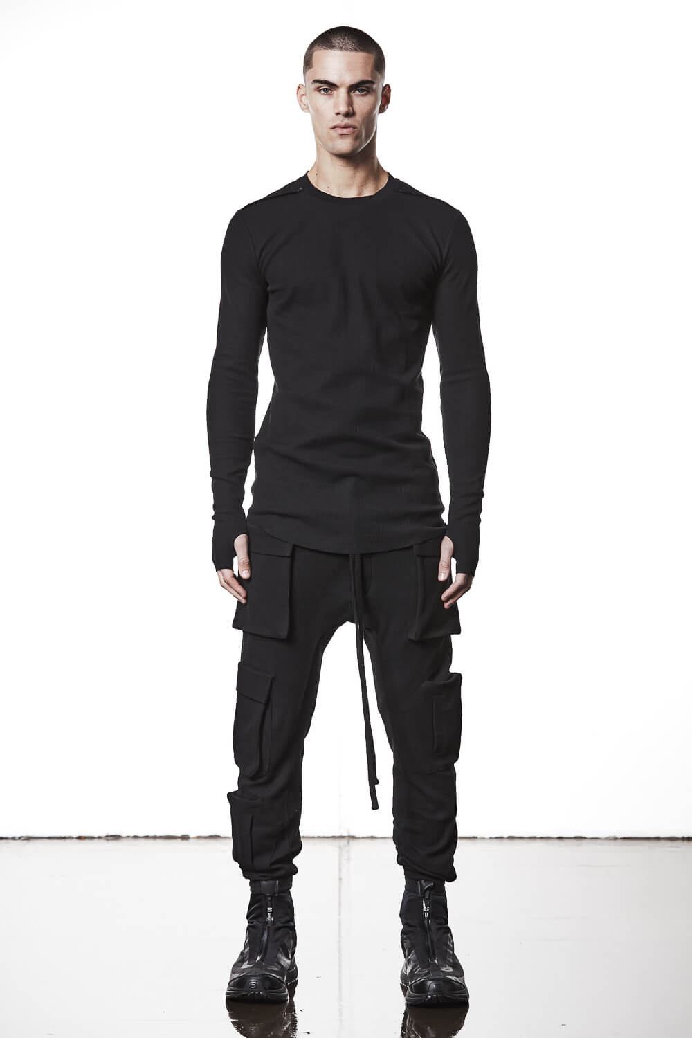 M TS 898 Contrast Stitching Detail L/S T-Shirt Black