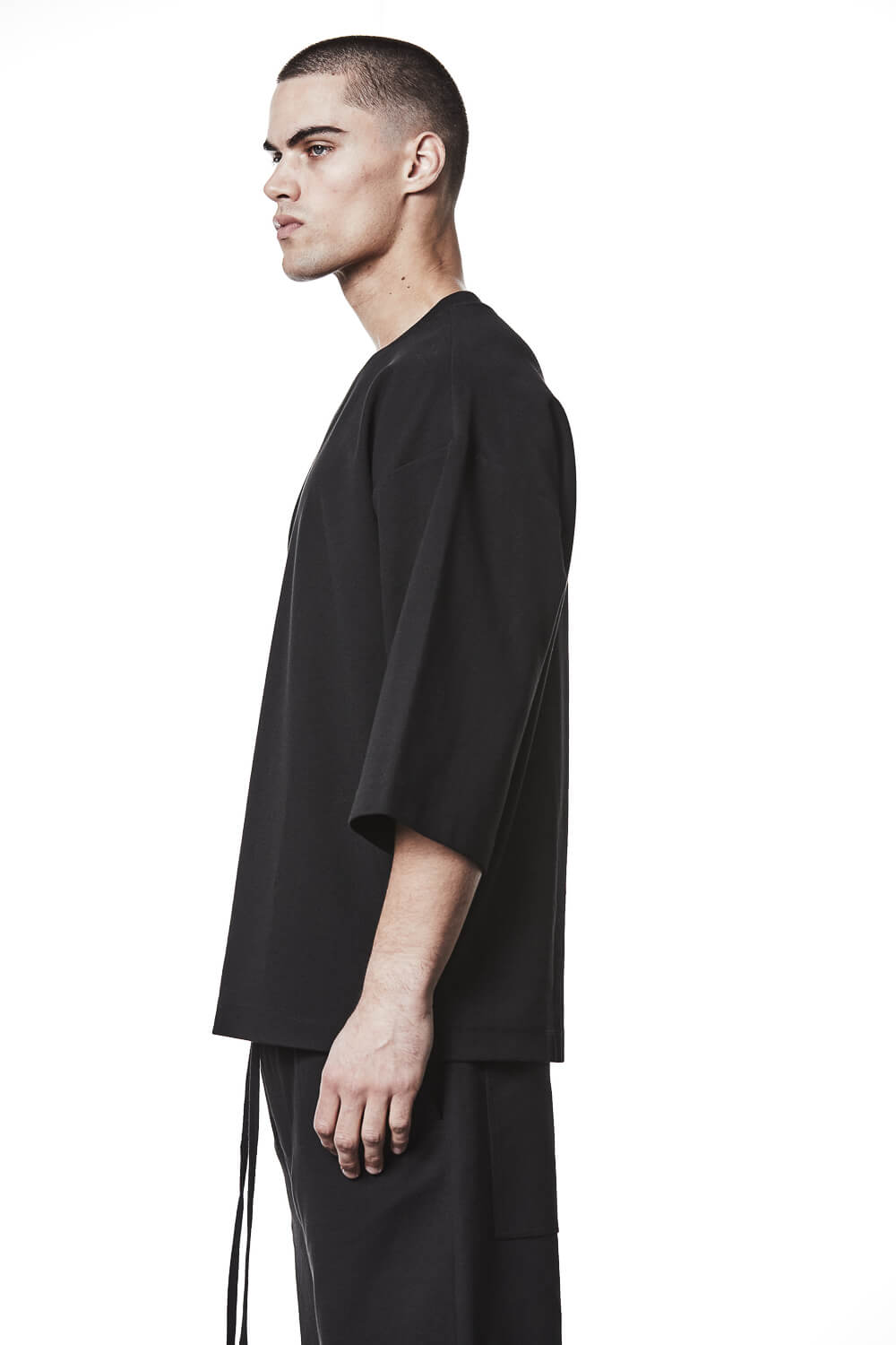 M TS 906 Oversized Fit T-Shirt Black