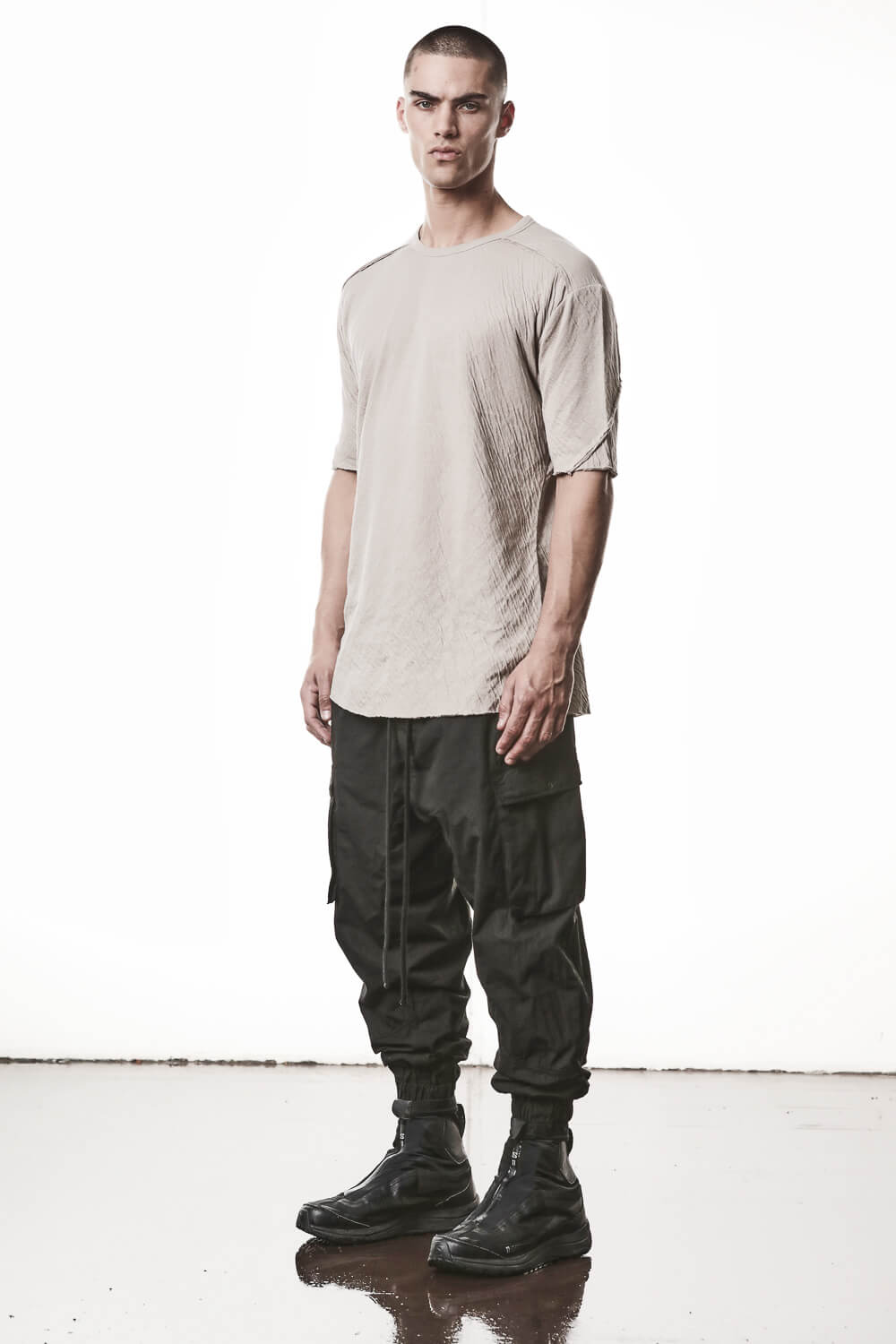 M TS 921 Wrinkle Effect T-Shirt Beige