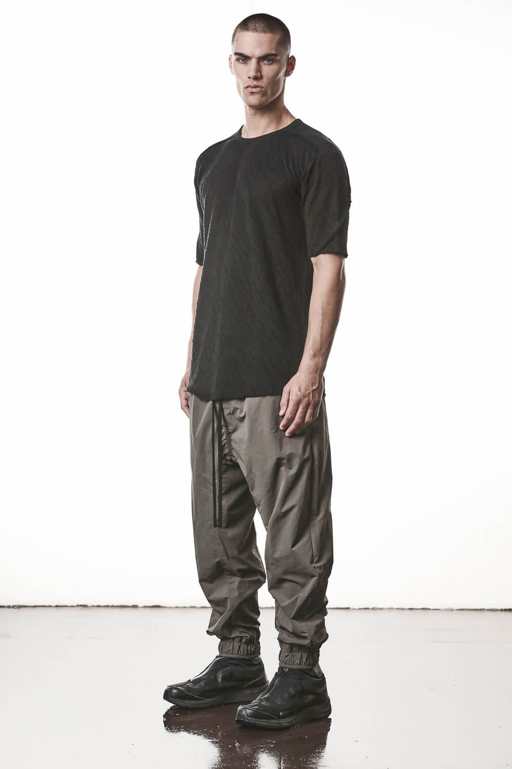 M TS 921 Wrinkle Effect T-Shirt Black