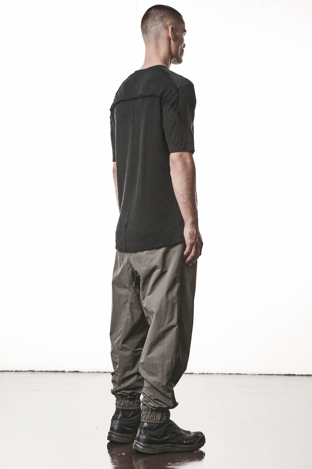 M TS 921 Wrinkle Effect T-Shirt Black